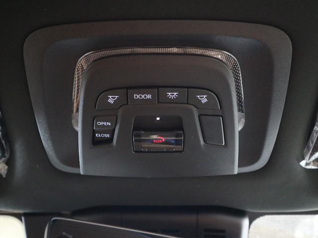 クラウンスポーツ Ｚ　４ＷＤ　内装／サンドブラウン　パノラマルーフ　アドバンストパーク　パノラミックビュー　デジタルミラー　ＢＳＭ　ＨＵＤ　１２．３インチナビ　ＥＴＣ２．０　本革電動　シートベンチレーション　ステアヒーター　パワーバックドア　おくだけ充電　ＡＣ１００Ｖ（25枚目）