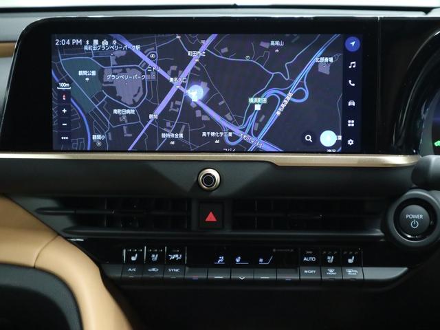 クラウンスポーツ Ｚ　４ＷＤ　内装／サンドブラウン　パノラマルーフ　アドバンストパーク　パノラミックビュー　デジタルミラー　ＢＳＭ　ＨＵＤ　１２．３インチナビ　ＥＴＣ２．０　本革電動　シートベンチレーション　ステアヒーター　パワーバックドア　おくだけ充電　ＡＣ１００Ｖ（27枚目）