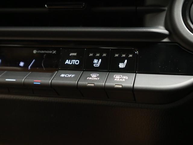 クラウンスポーツ Ｚ　４ＷＤ　内装／サンドブラウン　パノラマルーフ　アドバンストパーク　パノラミックビュー　デジタルミラー　ＢＳＭ　ＨＵＤ　１２．３インチナビ　ＥＴＣ２．０　本革電動　シートベンチレーション　ステアヒーター　パワーバックドア　おくだけ充電　ＡＣ１００Ｖ（35枚目）