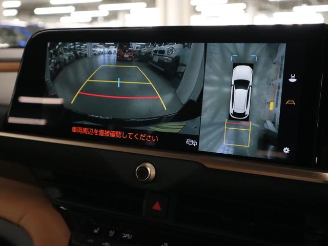 クラウンスポーツ Ｚ　４ＷＤ　内装／サンドブラウン　パノラマルーフ　アドバンストパーク　パノラミックビュー　デジタルミラー　ＢＳＭ　ＨＵＤ　１２．３インチナビ　ＥＴＣ２．０　本革電動　シートベンチレーション　ステアヒーター　パワーバックドア　おくだけ充電　ＡＣ１００Ｖ（28枚目）