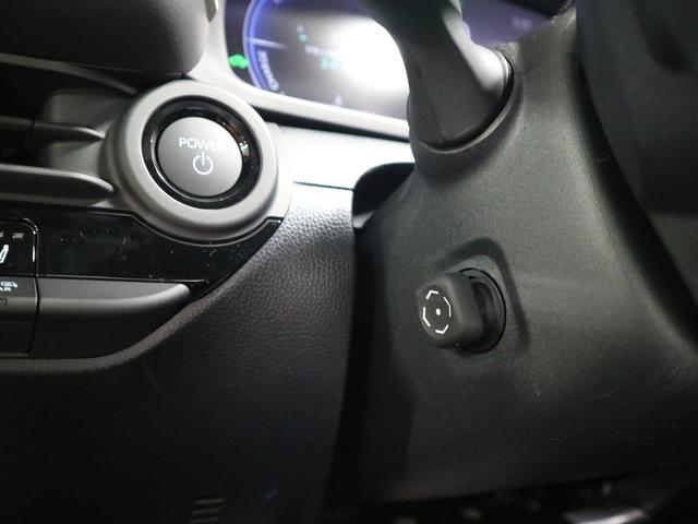 クラウンスポーツ Ｚ　４ＷＤ　内装／サンドブラウン　パノラマルーフ　アドバンストパーク　パノラミックビュー　デジタルミラー　ＢＳＭ　ＨＵＤ　１２．３インチナビ　ＥＴＣ２．０　本革電動　シートベンチレーション　ステアヒーター　パワーバックドア　おくだけ充電　ＡＣ１００Ｖ（43枚目）