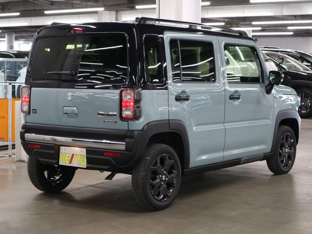 ハスラー タフワイルドターボ　届け出済み未使用車　全方位モニター付メーカー９インチナビ　シートヒーター　デュアルカメラブレーキサポート　追従クルコン　パーキングセンサー　ＢＴオーディオ　フルセグＴＶ　ＵＳＢ　パドルシフト　ルーフレール　ＬＥＤライト（3枚目）