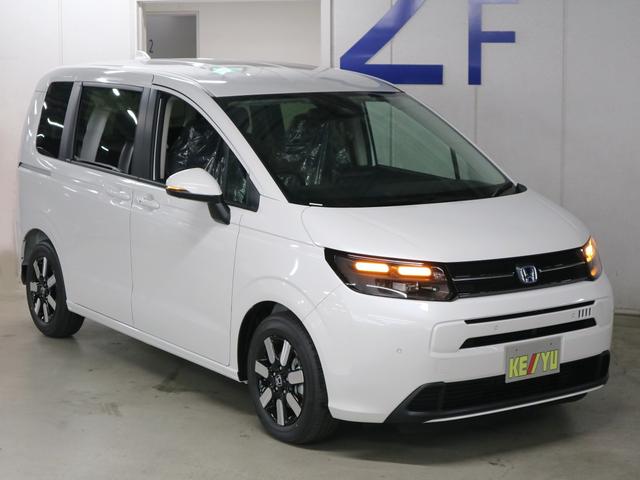 東名高速道路　東名横浜ＩＣ降りて、１６号八王子方面に進むと、交差点名【東名入口】角に大きな店舗が見えます。立体駐車場型で雨でも安心♪１６号に面しておりますのでとても目立つ場所にございます！！