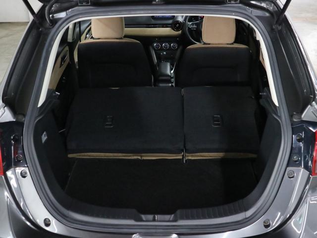 デミオ １３Ｓテーラードブラウン　ＨＵＤ　ＢＳＭ　ケンウッドツイーター　衝突軽減ブレーキ　車線逸脱警報　レーダークルーズ　パドルシフト　ＥＴＣ　シートヒーター　純正ナビ　バックカメラ　ＢＴオーディオ　フルセグＴＶ　アダプティブＬＥＤ（16枚目）