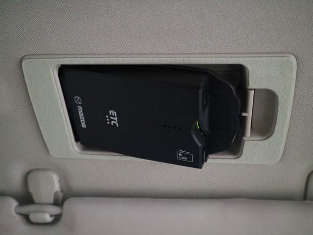 デミオ １３Ｓテーラードブラウン　ＨＵＤ　ＢＳＭ　ケンウッドツイーター　衝突軽減ブレーキ　車線逸脱警報　レーダークルーズ　パドルシフト　ＥＴＣ　シートヒーター　純正ナビ　バックカメラ　ＢＴオーディオ　フルセグＴＶ　アダプティブＬＥＤ（18枚目）