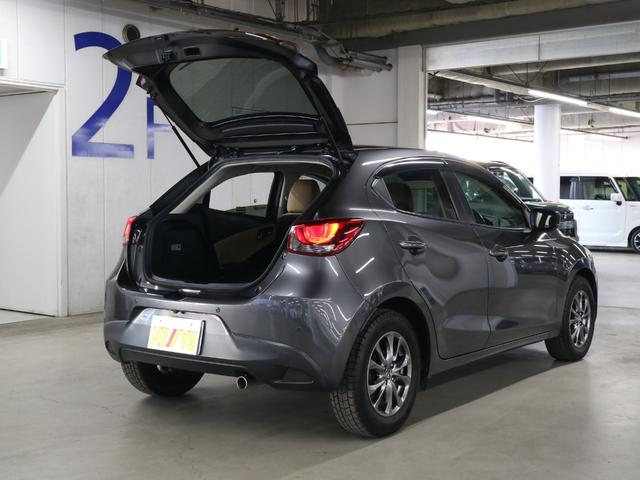 デミオ １３Ｓテーラードブラウン　ＨＵＤ　ＢＳＭ　ケンウッドツイーター　衝突軽減ブレーキ　車線逸脱警報　レーダークルーズ　パドルシフト　ＥＴＣ　シートヒーター　純正ナビ　バックカメラ　ＢＴオーディオ　フルセグＴＶ　アダプティブＬＥＤ（26枚目）