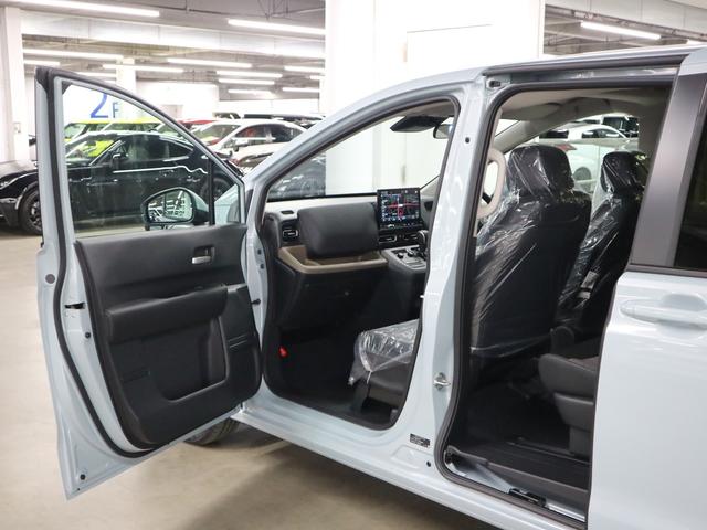 自社陸運局指定工場完備！国家資格を持った整備士による整備。走行に関係の無い所も不具合箇所が有れば修理してご納車致します。ご納車後はもちろん、車検・点検・板金塗装・電装品取付などもお任せください。