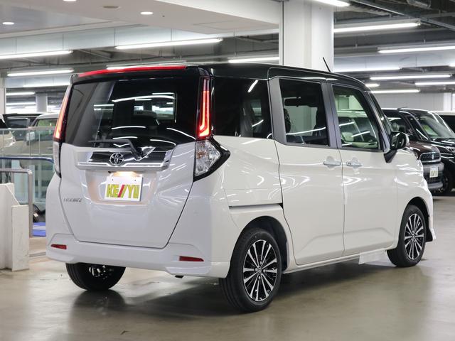 ルーミー カスタムG-T ターボ 登録済未使用車 コンフォートPKG パノラミックビューモニター 純正9インチディスプレイオーディオ シートヒーター&後席テーブル スマートアシスト 両側パワースライド BTオーディオ フルセグTV コーナーセンサー ADB・LEDライト(3枚目)