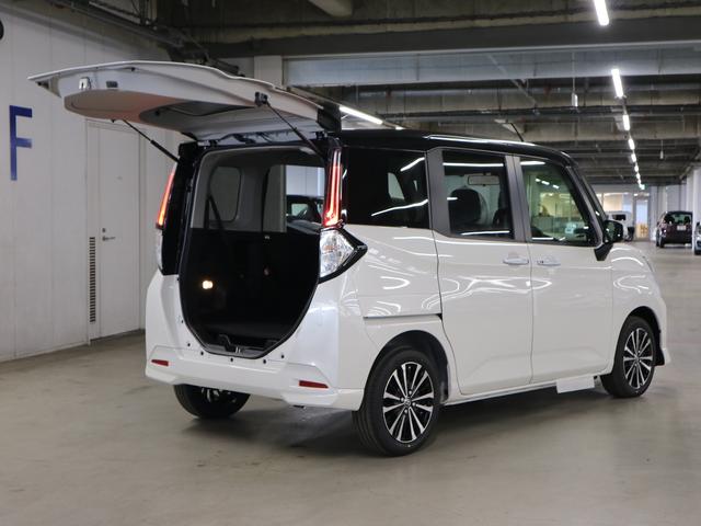 ルーミー カスタムG-T ターボ 登録済未使用車 コンフォートPKG パノラミックビューモニター 純正9インチディスプレイオーディオ シートヒーター&後席テーブル スマートアシスト 両側パワースライド BTオーディオ フルセグTV コーナーセンサー ADB・LEDライト(19枚目)