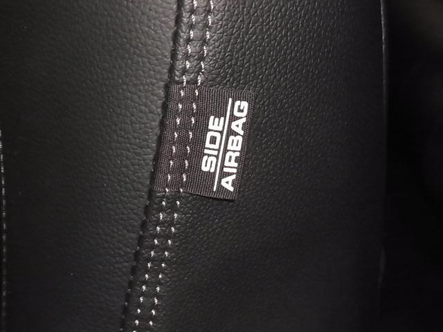 ヴェゼル ハイブリッドＲＳ・ホンダセンシング　衝突軽減ブレーキ　車線逸脱警報　アダプティブクルーズ　パドルシフト　ＥＴＣ　シートヒーター　純正ナビ　バックカメラ　ＢＴオーディオ　フルセグＴＶ　ＵＳＢ　スマートキー　オートリトラミラー　ＬＥＤランプ（42枚目）