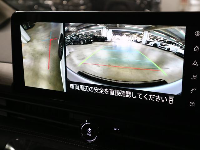 セレナ ハイウェイスターＶ　登録済み未使用車　ホットプラスパッケージ　後席モニター　ＮＣ１２．３インチナビ　アラウンドビュー　インテリミラー　ドラレコ　プロパイロット　ＥＴＣ２．０　ワイヤレス充電　前後シート＆ステアヒーター　ハンズフリースライドドア　アダプティブＬＥＤ（30枚目）