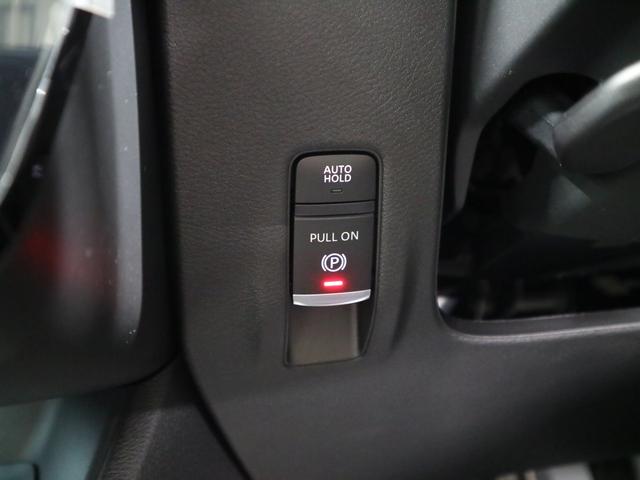 セレナ ハイウェイスターＶ　登録済み未使用車　ホットプラスパッケージ　後席モニター　ＮＣ１２．３インチナビ　アラウンドビュー　インテリミラー　ドラレコ　プロパイロット　ＥＴＣ２．０　ワイヤレス充電　前後シート＆ステアヒーター　ハンズフリースライドドア　アダプティブＬＥＤ（41枚目）