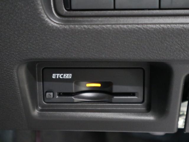 セレナ ハイウェイスターＶ　登録済み未使用車　ホットプラスパッケージ　後席モニター　ＮＣ１２．３インチナビ　アラウンドビュー　インテリミラー　ドラレコ　プロパイロット　ＥＴＣ２．０　ワイヤレス充電　前後シート＆ステアヒーター　ハンズフリースライドドア　アダプティブＬＥＤ（48枚目）