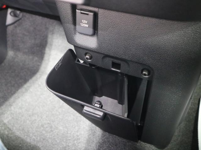 ムーヴキャンバス ストライプスＧターボ　届け出済み未使用車　パノラマモニター　新品ナビ　スマートアシスト　誤発進抑制　アダプティブクルーズ　車線逸脱警報　コーナーセンサー　両側電動スライド　シートヒーター　ホッとカップホルダー　後席置きラクＢＯＸ　ブレーキホールド　ＬＥＤライト（27枚目）