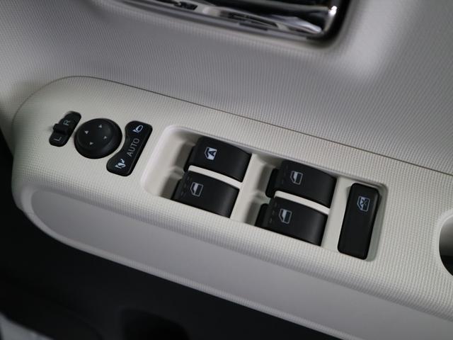 ムーヴキャンバス ストライプスＧターボ　届け出済み未使用車　パノラマモニター　新品ナビ　スマートアシスト　誤発進抑制　アダプティブクルーズ　車線逸脱警報　コーナーセンサー　両側電動スライド　シートヒーター　ホッとカップホルダー　後席置きラクＢＯＸ　ブレーキホールド　ＬＥＤライト（34枚目）