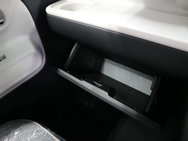 ムーヴキャンバス ストライプスＧターボ　届け出済み未使用車　パノラマモニター　新品ナビ　スマートアシスト　誤発進抑制　アダプティブクルーズ　車線逸脱警報　コーナーセンサー　両側電動スライド　シートヒーター　ホッとカップホルダー　後席置きラクＢＯＸ　ブレーキホールド　ＬＥＤライト（37枚目）