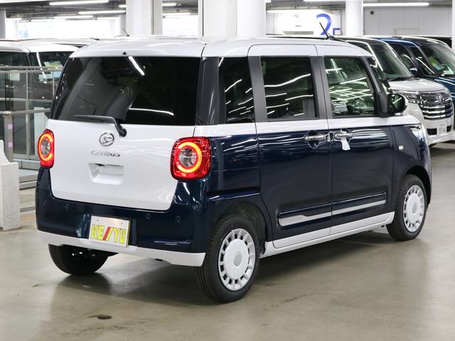 ムーヴキャンバス ストライプスＧターボ　届け出済み未使用車　パノラマモニター　新品ナビ　スマートアシスト　誤発進抑制　アダプティブクルーズ　車線逸脱警報　コーナーセンサー　両側電動スライド　シートヒーター　ホッとカップホルダー　後席置きラクＢＯＸ　ブレーキホールド　ＬＥＤライト（3枚目）