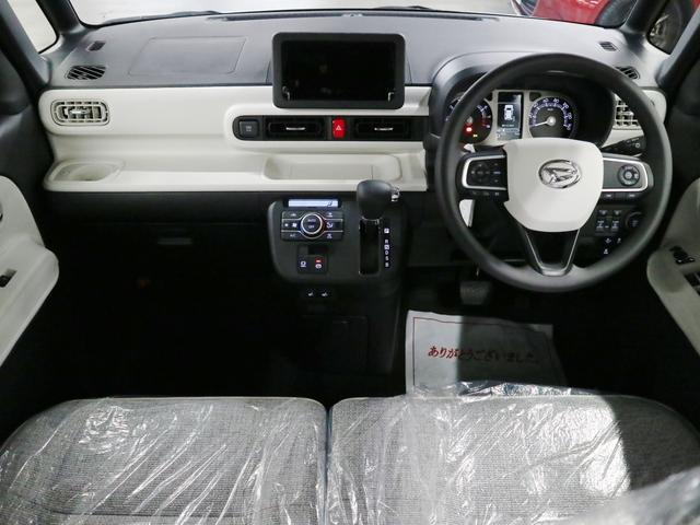 ムーヴキャンバス ストライプスＧターボ　届け出済み未使用車　パノラマモニター　新品ナビ　スマートアシスト　誤発進抑制　アダプティブクルーズ　車線逸脱警報　コーナーセンサー　両側電動スライド　シートヒーター　ホッとカップホルダー　後席置きラクＢＯＸ　ブレーキホールド　ＬＥＤライト（4枚目）