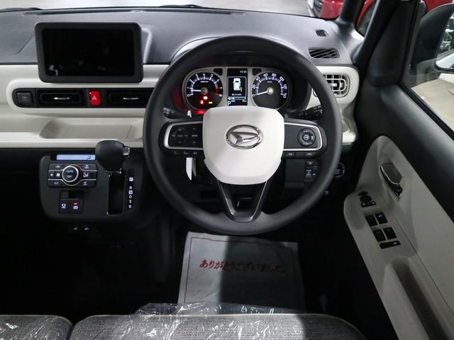 ムーヴキャンバス ストライプスＧターボ　届け出済み未使用車　パノラマモニター　新品ナビ　スマートアシスト　誤発進抑制　アダプティブクルーズ　車線逸脱警報　コーナーセンサー　両側電動スライド　シートヒーター　ホッとカップホルダー　後席置きラクＢＯＸ　ブレーキホールド　ＬＥＤライト（11枚目）