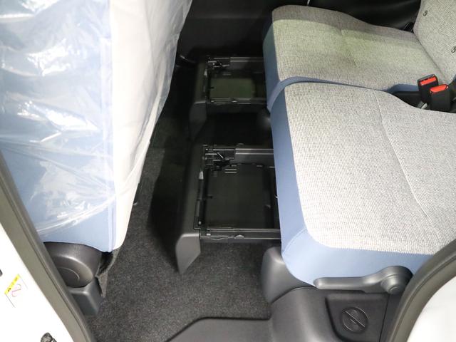 ムーヴキャンバス ストライプスＧターボ　届け出済み未使用車　パノラマモニター　新品ナビ　スマートアシスト　誤発進抑制　アダプティブクルーズ　車線逸脱警報　コーナーセンサー　両側電動スライド　シートヒーター　ホッとカップホルダー　後席置きラクＢＯＸ　ブレーキホールド　ＬＥＤライト（19枚目）