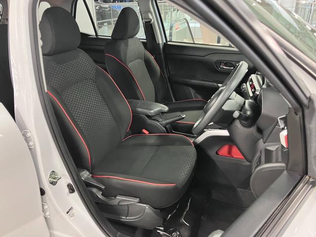 ロッキー Ｇ　ターボ　パノラマモニター　パーキングアシスト　スマートアシスト　ＥＴＣ　アダプティブクルーズ　シートヒーター　純正９インチディスプレイオーディオ　ＢＴオーディオ　シートアンダートレイ　ＡＤＢ・ＬＥＤランプ（13枚目）