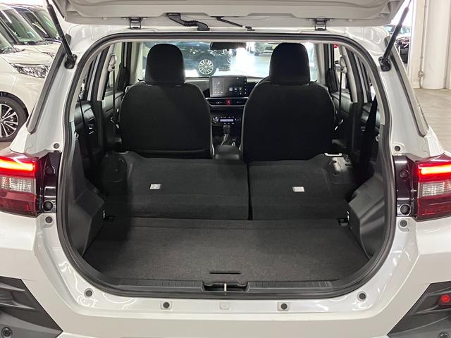 ロッキー Ｇ　ターボ　パノラマモニター　パーキングアシスト　スマートアシスト　ＥＴＣ　アダプティブクルーズ　シートヒーター　純正９インチディスプレイオーディオ　ＢＴオーディオ　シートアンダートレイ　ＡＤＢ・ＬＥＤランプ（16枚目）