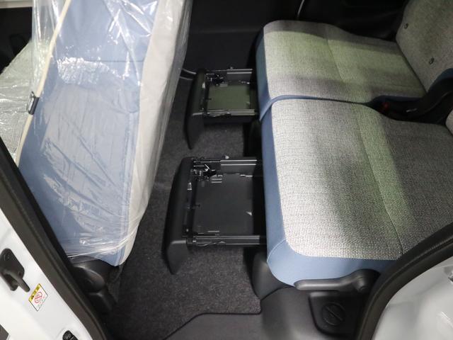 ムーヴキャンバス ストライプスＧターボ　届け出済み未使用車　パノラマモニター　新品ナビ　スマートアシスト　誤発進抑制　アダプティブクルーズ　車線逸脱警報　コーナーセンサー　両側電動スライド　シートヒーター　ホッとカップホルダー　後席置きラクＢＯＸ　ブレーキホールド　ＬＥＤライト（19枚目）