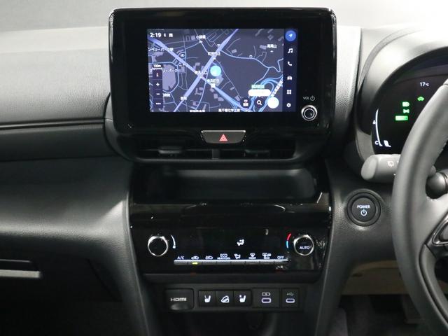 ヤリスクロス ハイブリッドＺウルバーノ　４ＷＤ　寒冷地仕様　登録済未使用車　ハンズフリーパワーバックドア　パノラミックビュー　純正８インチＤオーディオ＋　シート＆ステアヒーター　パワーシート　セーフティセンス　ＢＳＭ＋安心降車アシスト　ＥＴＣ２．０　ＢＴオーディオ　フルセグ（23枚目）
