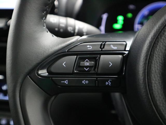 ヤリスクロス ハイブリッドＺウルバーノ　４ＷＤ　寒冷地仕様　登録済未使用車　ハンズフリーパワーバックドア　パノラミックビュー　純正８インチＤオーディオ＋　シート＆ステアヒーター　パワーシート　セーフティセンス　ＢＳＭ＋安心降車アシスト　ＥＴＣ２．０　ＢＴオーディオ　フルセグ（34枚目）