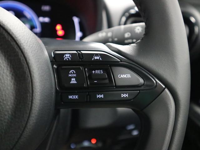 ヤリスクロス ハイブリッドＺウルバーノ　４ＷＤ　寒冷地仕様　登録済未使用車　ハンズフリーパワーバックドア　パノラミックビュー　純正８インチＤオーディオ＋　シート＆ステアヒーター　パワーシート　セーフティセンス　ＢＳＭ＋安心降車アシスト　ＥＴＣ２．０　ＢＴオーディオ　フルセグ（35枚目）