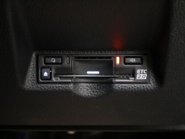 ヤリスクロス ハイブリッドＺウルバーノ　４ＷＤ　寒冷地仕様　登録済未使用車　ハンズフリーパワーバックドア　パノラミックビュー　純正８インチＤオーディオ＋　シート＆ステアヒーター　パワーシート　セーフティセンス　ＢＳＭ＋安心降車アシスト　ＥＴＣ２．０　ＢＴオーディオ　フルセグ（39枚目）