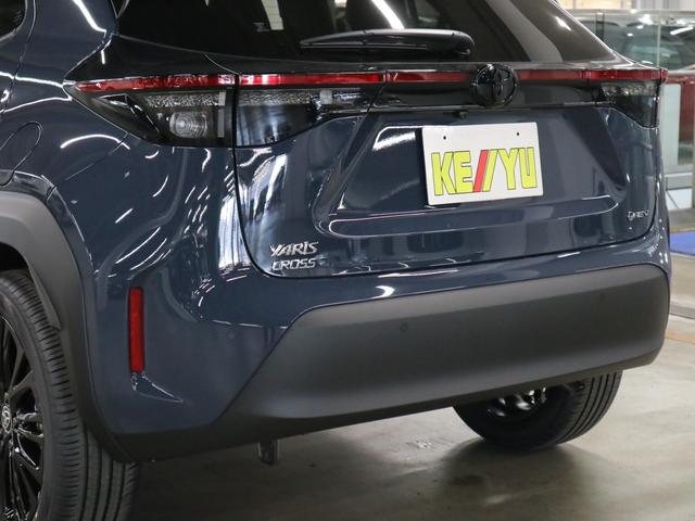 ヤリスクロス ハイブリッドＺウルバーノ　４ＷＤ　寒冷地仕様　登録済未使用車　ハンズフリーパワーバックドア　パノラミックビュー　純正８インチＤオーディオ＋　シート＆ステアヒーター　パワーシート　セーフティセンス　ＢＳＭ＋安心降車アシスト　ＥＴＣ２．０　ＢＴオーディオ　フルセグ（49枚目）