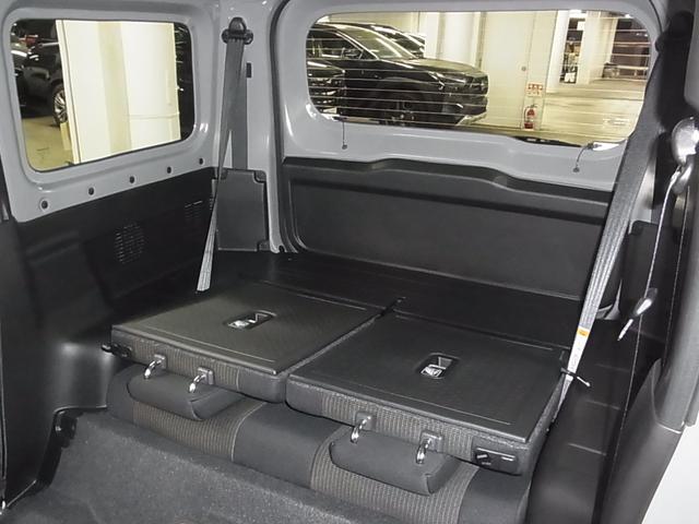 ジムニー XC 4WD ターボ 5MT 届け出済み未使用車 改良モデル デュアルセンサーブレーキサポートII アダプティブクルーズコントロール 車線逸脱抑制 パーキングセンサー シートヒーター LEDヘッドライト ハイビームアシスト 純正16AW スマートキー スペアキー(17枚目)