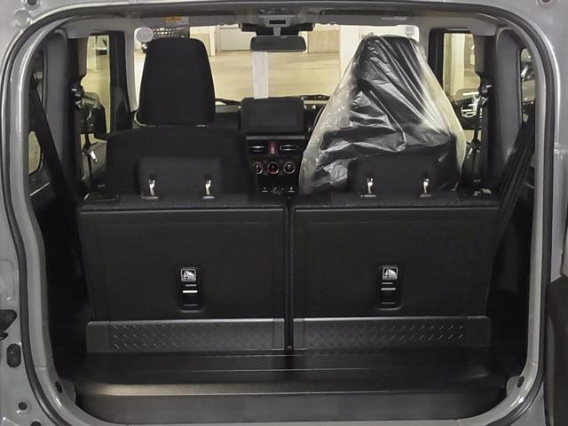 ジムニー XC 4WD ターボ 5MT 届け出済み未使用車 改良モデル デュアルセンサーブレーキサポートII アダプティブクルーズコントロール 車線逸脱抑制 パーキングセンサー シートヒーター LEDヘッドライト ハイビームアシスト 純正16AW スマートキー スペアキー(19枚目)