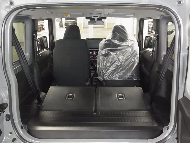 ジムニー XC 4WD ターボ 5MT 届け出済み未使用車 改良モデル デュアルセンサーブレーキサポートII アダプティブクルーズコントロール 車線逸脱抑制 パーキングセンサー シートヒーター LEDヘッドライト ハイビームアシスト 純正16AW スマートキー スペアキー(20枚目)