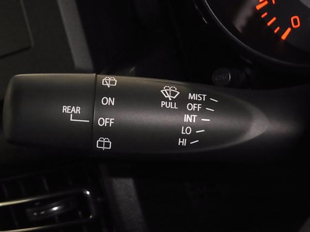 ジムニー XC 4WD ターボ 5MT 届け出済み未使用車 改良モデル デュアルセンサーブレーキサポートII アダプティブクルーズコントロール 車線逸脱抑制 パーキングセンサー シートヒーター LEDヘッドライト ハイビームアシスト 純正16AW スマートキー スペアキー(28枚目)