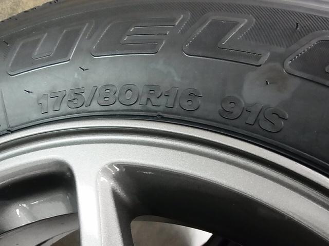 ジムニー XC 4WD ターボ 5MT 届け出済み未使用車 改良モデル デュアルセンサーブレーキサポートII アダプティブクルーズコントロール 車線逸脱抑制 パーキングセンサー シートヒーター LEDヘッドライト ハイビームアシスト 純正16AW スマートキー スペアキー(36枚目)