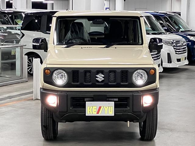ジムニー ＸＣ　４ＷＤ　ターボ　届け出済み未使用車　改良モデル　デュアルセンサーブレーキサポートＩＩ　全車速追従クルーズコントロール　前後誤発進抑制機能　車線逸脱抑制　パーキングセンサー　シートヒーター　ＬＥＤライト　ハイビームアシスト　純正１６ＡＷ　スマートキー（6枚目）