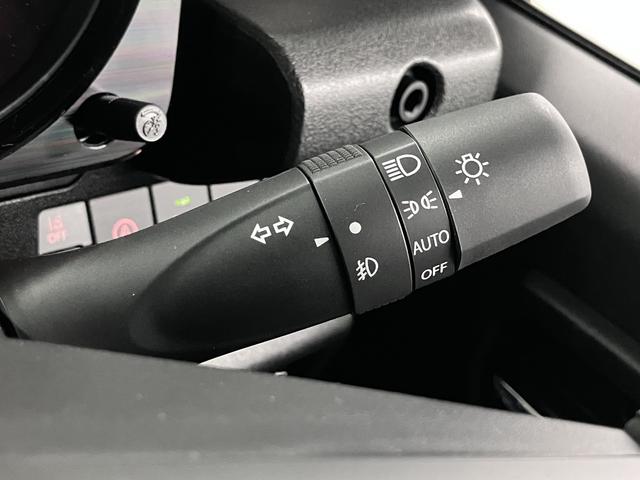 ジムニー ＸＣ　４ＷＤ　ターボ　届け出済み未使用車　改良モデル　デュアルセンサーブレーキサポートＩＩ　全車速追従クルーズコントロール　前後誤発進抑制機能　車線逸脱抑制　パーキングセンサー　シートヒーター　ＬＥＤライト　ハイビームアシスト　純正１６ＡＷ　スマートキー（32枚目）
