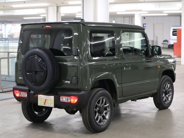 ジムニー ＸＣ　４ＷＤ　ターボ　届け出済み未使用車　改良モデル　デュアルセンサーブレーキサポートＩＩ　全車速追従クルーズコントロール　前後誤発進抑制機能　車線逸脱抑制　パーキングセンサー　シートヒーター　ＬＥＤライト　ハイビームアシスト　純正１６ＡＷ　スマートキー（3枚目）