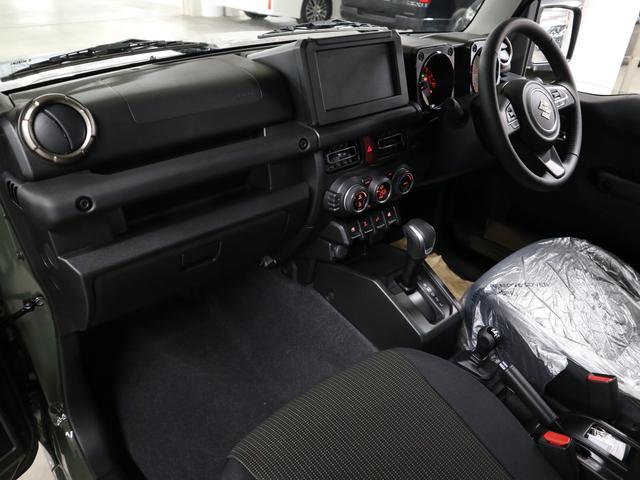 ジムニー ＸＣ　４ＷＤ　ターボ　届け出済み未使用車　改良モデル　デュアルセンサーブレーキサポートＩＩ　全車速追従クルーズコントロール　前後誤発進抑制機能　車線逸脱抑制　パーキングセンサー　シートヒーター　ＬＥＤライト　ハイビームアシスト　純正１６ＡＷ　スマートキー（16枚目）