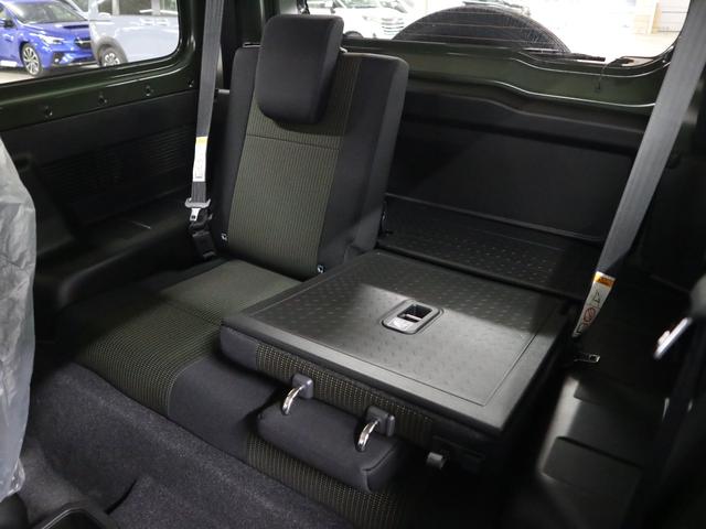 ジムニー ＸＣ　４ＷＤ　ターボ　届け出済み未使用車　改良モデル　デュアルセンサーブレーキサポートＩＩ　全車速追従クルーズコントロール　前後誤発進抑制機能　車線逸脱抑制　パーキングセンサー　シートヒーター　ＬＥＤライト　ハイビームアシスト　純正１６ＡＷ　スマートキー（17枚目）