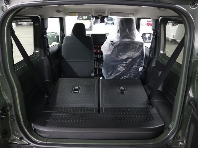 ジムニー ＸＣ　４ＷＤ　ターボ　届け出済み未使用車　改良モデル　デュアルセンサーブレーキサポートＩＩ　全車速追従クルーズコントロール　前後誤発進抑制機能　車線逸脱抑制　パーキングセンサー　シートヒーター　ＬＥＤライト　ハイビームアシスト　純正１６ＡＷ　スマートキー（20枚目）