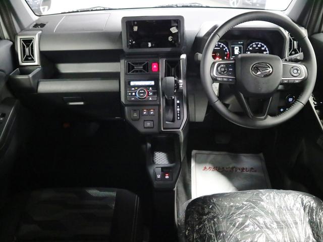 タフト Ｇターボ　ダーククロムベンチャー　届け出済み未使用車　新品ナビ取付　パノラマモニター　スカイフィールトップ　シートヒーター　スマートアシスト　前後誤発進抑制　全車速追従クルコン　レーンキープ　コーナーセンサー　ＵＳＢ端子　アダプティブＬＥＤ　ルーフレール（4枚目）