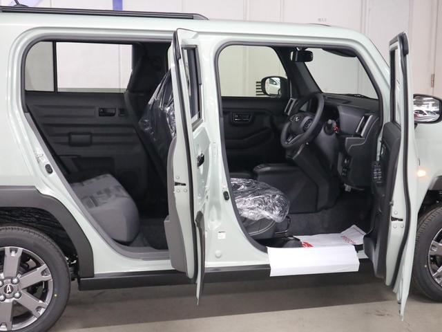 タフト Ｇターボ　ダーククロムベンチャー　届け出済み未使用車　新品ナビ取付　パノラマモニター　スカイフィールトップ　シートヒーター　スマートアシスト　前後誤発進抑制　全車速追従クルコン　レーンキープ　コーナーセンサー　ＵＳＢ端子　アダプティブＬＥＤ　ルーフレール（12枚目）