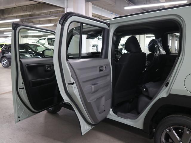 タフト Ｇターボ　ダーククロムベンチャー　届け出済み未使用車　新品ナビ取付　パノラマモニター　スカイフィールトップ　シートヒーター　スマートアシスト　前後誤発進抑制　全車速追従クルコン　レーンキープ　コーナーセンサー　ＵＳＢ端子　アダプティブＬＥＤ　ルーフレール（15枚目）