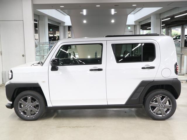 タフト Gターボ ダーククロムベンチャー 届け出済み未使用車 新品ナビ取付 パノラマモニター スカイフィールトップ シートヒーター スマートアシスト 前後誤発進抑制 全車速追従クルコン レーンキープ コーナーセンサー USB端子 アダプティブLED ルーフレール(10枚目)