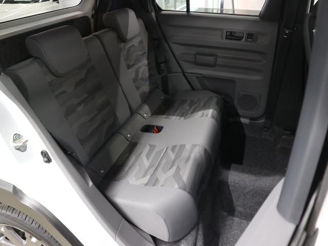 タフト Gターボ ダーククロムベンチャー 届け出済み未使用車 新品ナビ取付 パノラマモニター スカイフィールトップ シートヒーター スマートアシスト 前後誤発進抑制 全車速追従クルコン レーンキープ コーナーセンサー USB端子 アダプティブLED ルーフレール(14枚目)