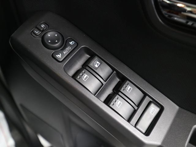 タフト Gターボ ダーククロムベンチャー 届け出済み未使用車 新品ナビ取付 パノラマモニター スカイフィールトップ シートヒーター スマートアシスト 前後誤発進抑制 全車速追従クルコン レーンキープ コーナーセンサー USB端子 アダプティブLED ルーフレール(32枚目)