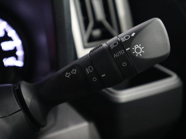 タフト Gターボ ダーククロムベンチャー 届け出済み未使用車 新品ナビ取付 パノラマモニター スカイフィールトップ シートヒーター スマートアシスト 前後誤発進抑制 全車速追従クルコン レーンキープ コーナーセンサー USB端子 アダプティブLED ルーフレール(29枚目)